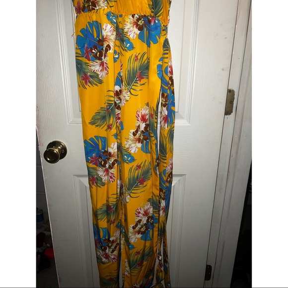 Yellow Floral Jumpsuit. - Picture 3 of 3